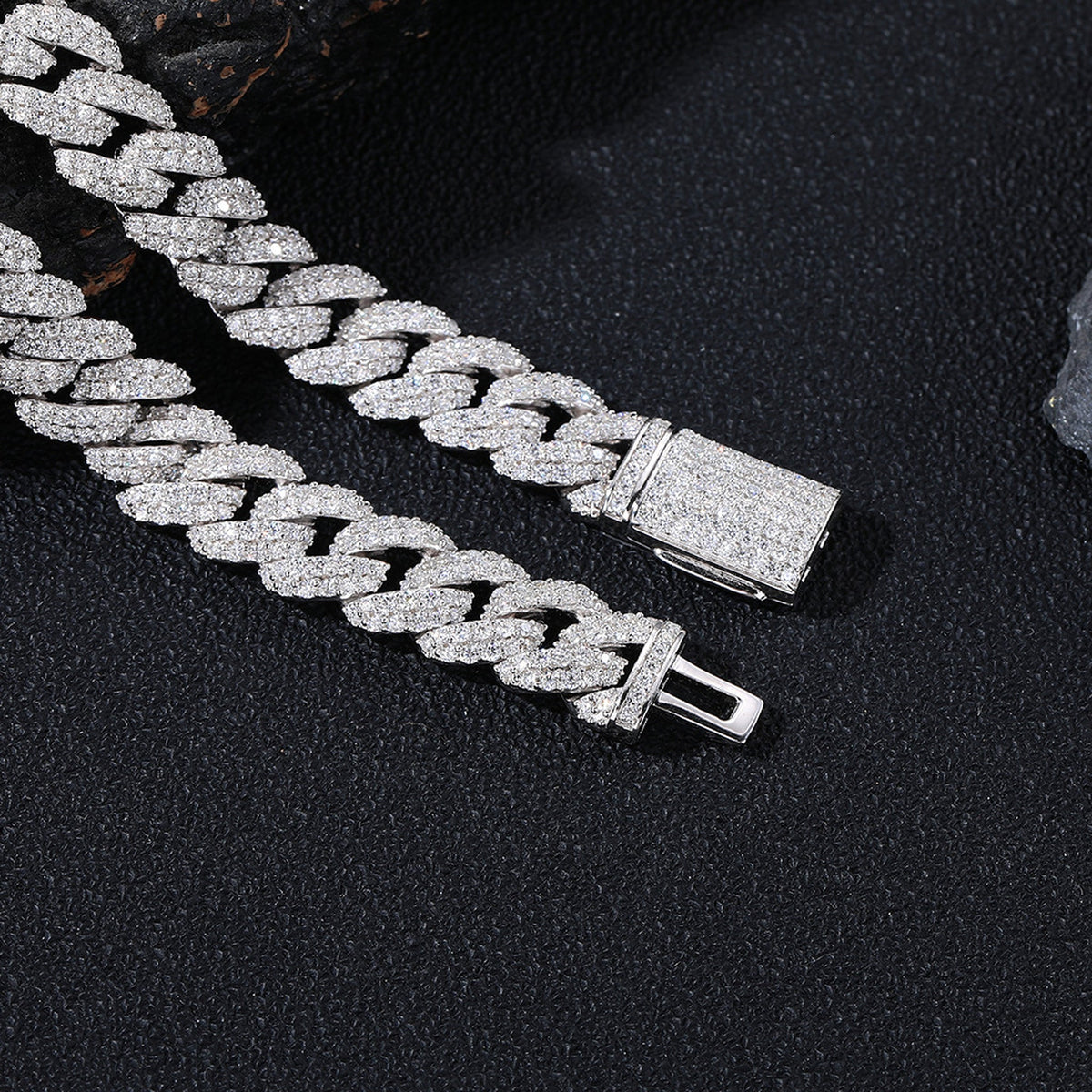 10mm Moissanite Cuban Bracelet