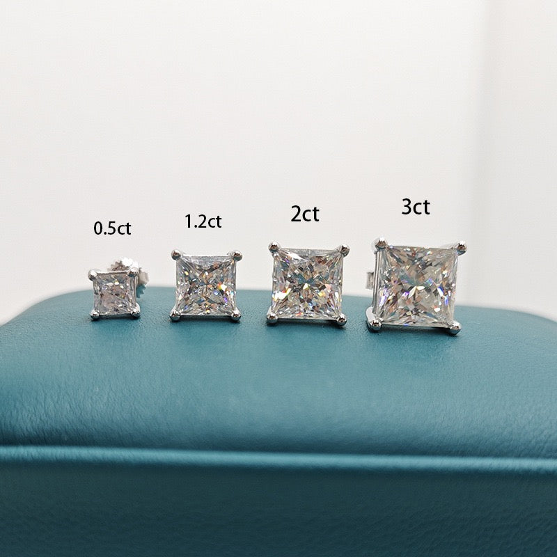Princess Cut Moissanite Stud Earrings – Classic Square Diamond Look