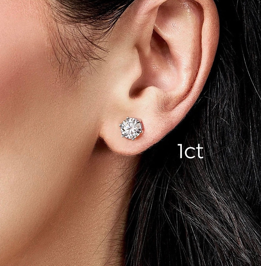 VVS1 D Color Moissanite Stud Earrings - Screw Back