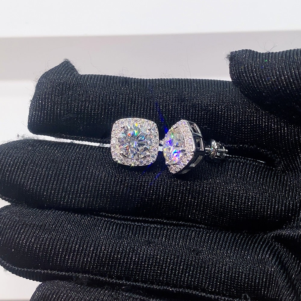 VVS1 D Color Moissanite Halo Stud Earrings - Screw Back