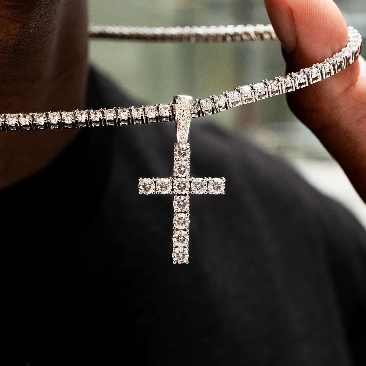Men's Moissanite Cross Pendant – 925 Sterling Silver