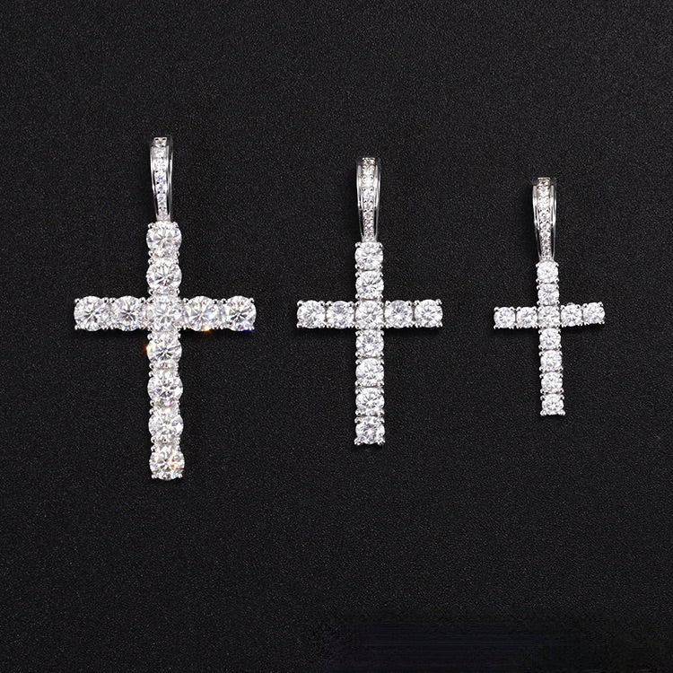 Men's Moissanite Cross Pendant – 925 Sterling Silver
