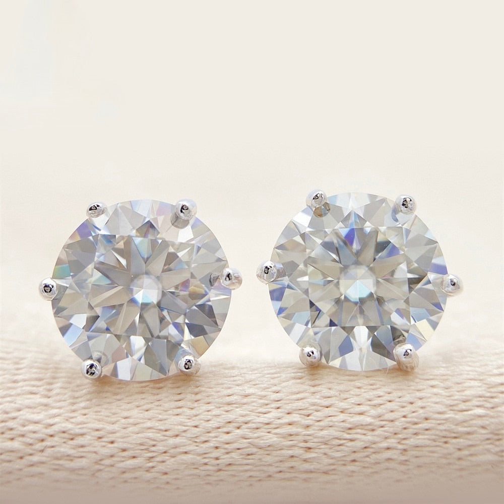VVS1 D Color Moissanite Stud Earrings - Screw Back